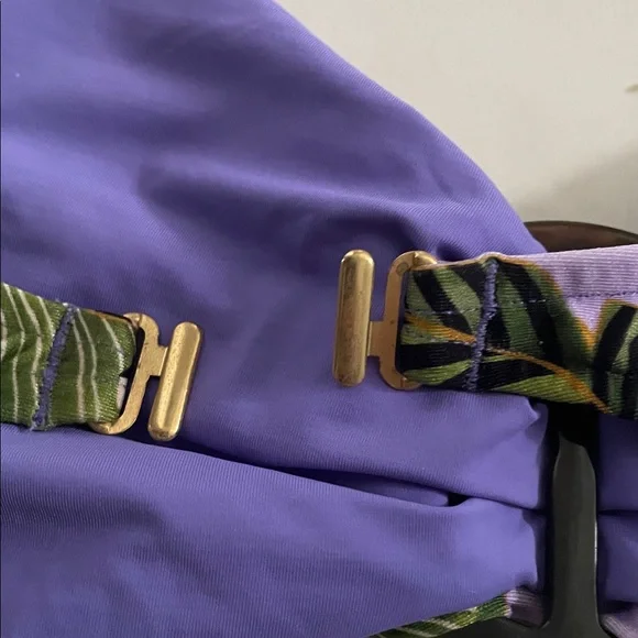 Farm Rio Bikini Set XL top & bottom 
Missing strap & pads in bra - Picture 4 of 16